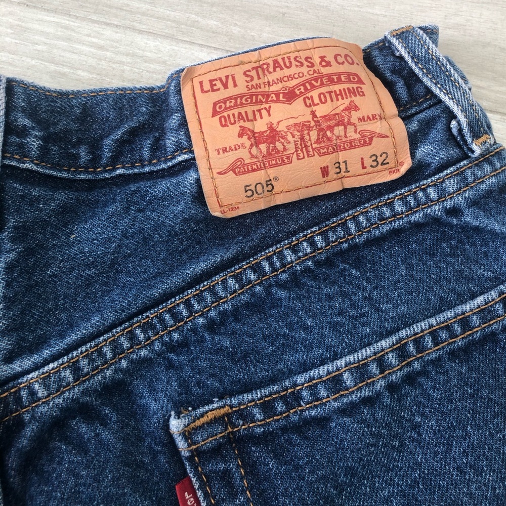 505 Levi’s - Picture 7 of 11